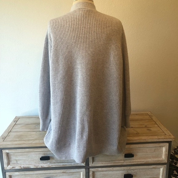 St. John’s Bay Gray Button Up Cardigan Size L - Picture 2 of 3
